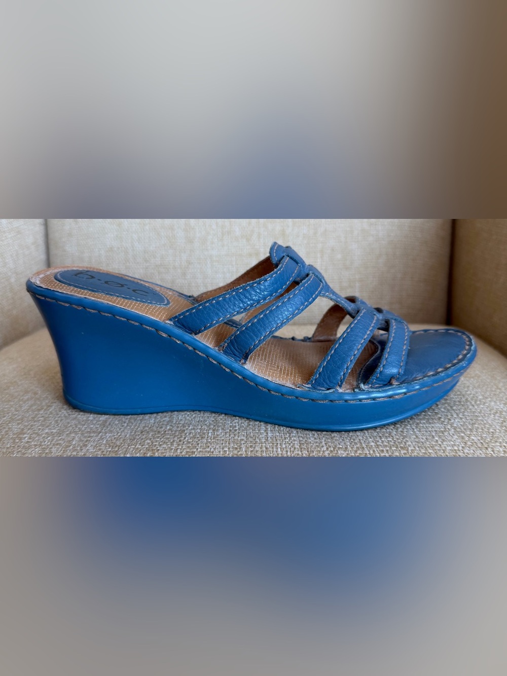 b.o.c. Born Blue Women’s Wedge Slide Sandals Straps Leather 3” Heel 9M BOC